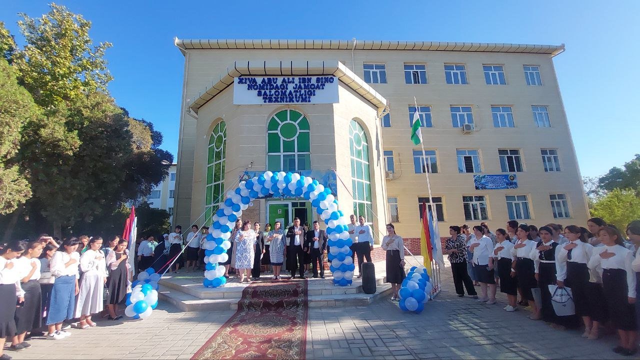 Abu Ali ibn Sino nomidagi jamoat salomatligi texnikumida yangi o`quv yilining ochilish tadbiri bo`lib o`tdi.