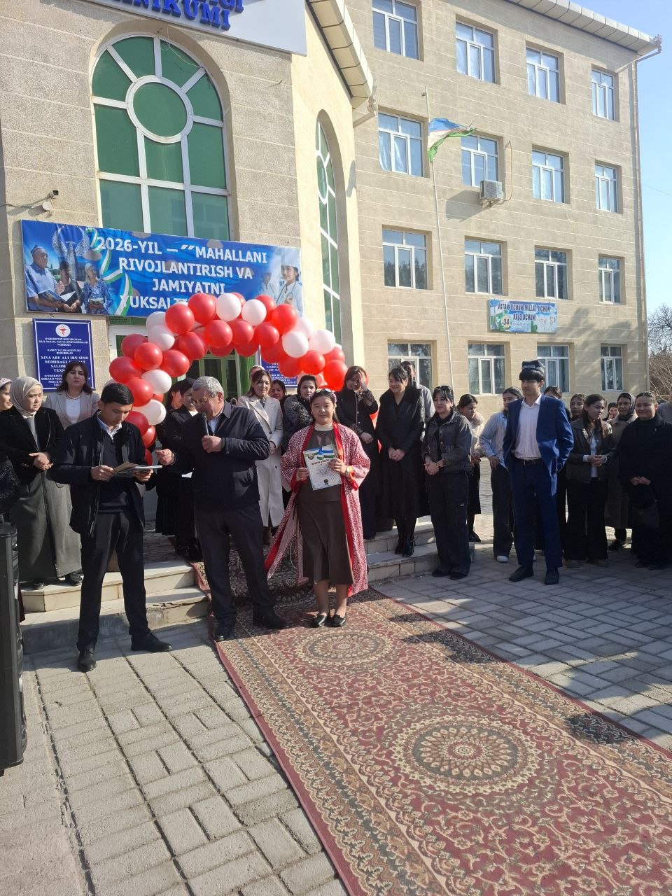 Texnikumda 8 mart xotin qizlar bayramiga bag`ishlangan tadbir bo`lib o`tdi